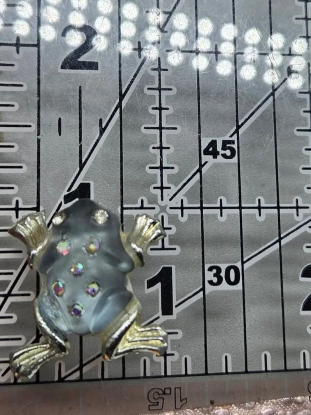 Vintage Silver Tone Jelly Belly Frog Brooch Pin with Aurora Borealis Rhinestones
